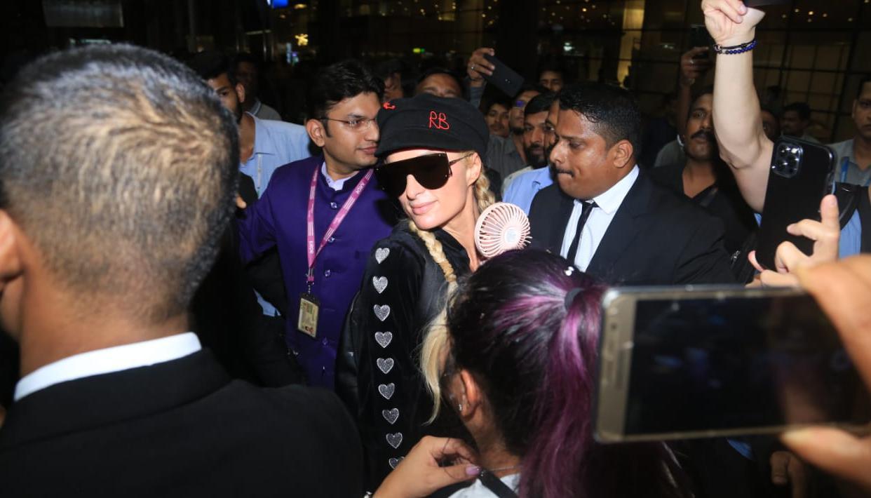 Paris Hilton Lands In Mumbai; Receives Warm Welcome From Fans At The Airport