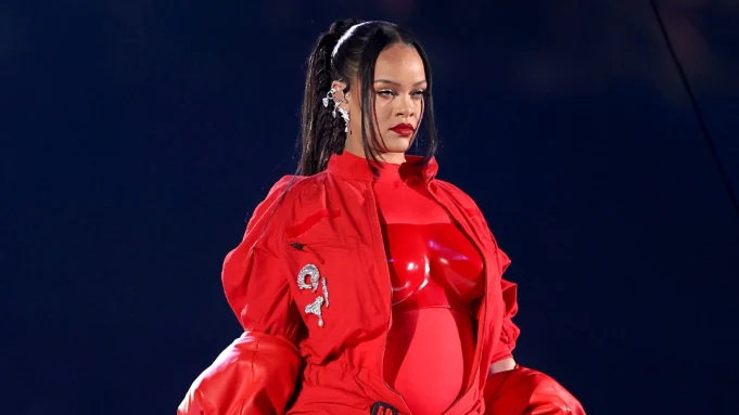 Is Rihanna Pregnant At Super Bowl 2023 