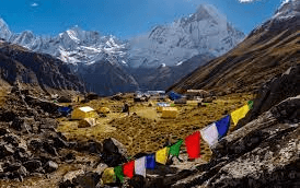 Trekking Amidst Himalayan Splendor: Annapurna Hike Route Exploration