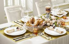 How to Choose the Perfect Beverage Napkins for Your Table Setting